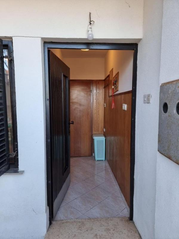 Apartmani Petra Pula Buitenkant foto