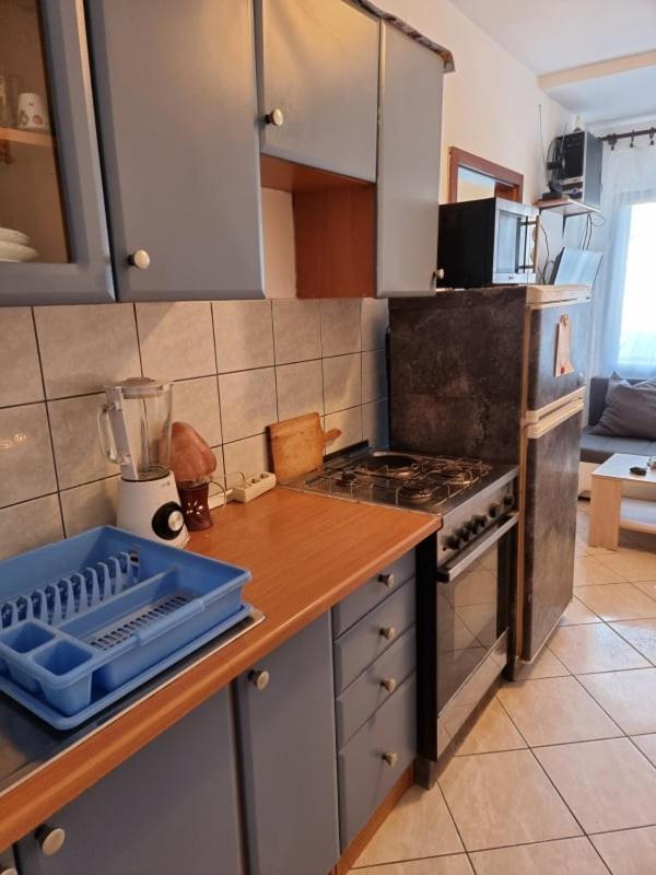 Apartmani Petra Pula Buitenkant foto