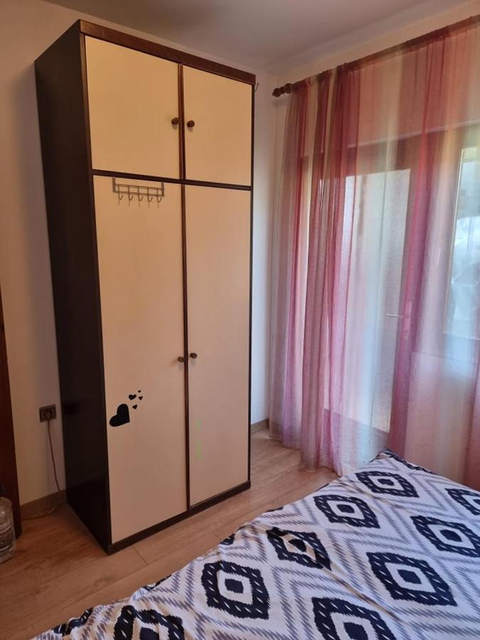 Apartmani Petra Pula Buitenkant foto