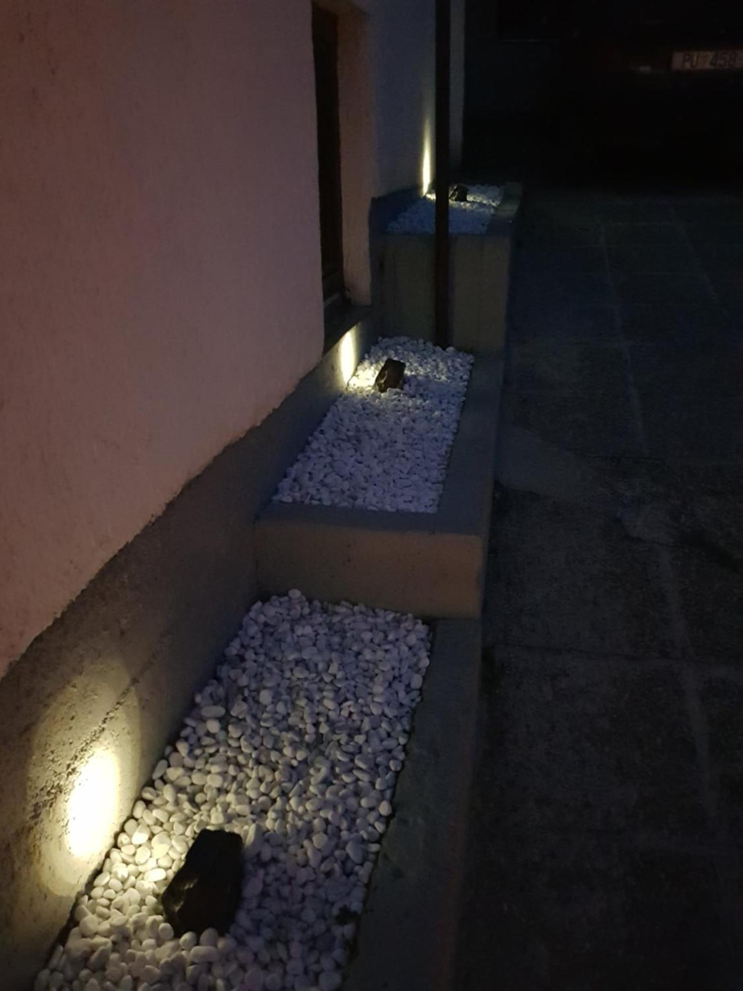 Apartmani Petra Pula Buitenkant foto